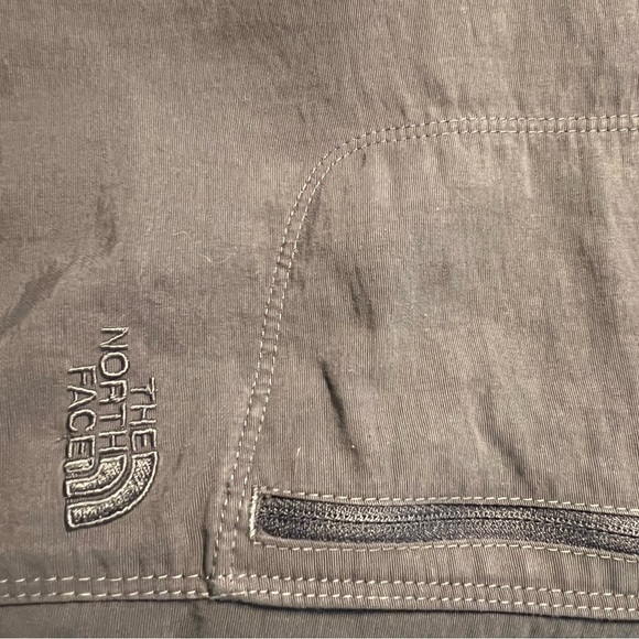 The North Face dark blue men’s pants 38 x 32 - Picture 7 of 9